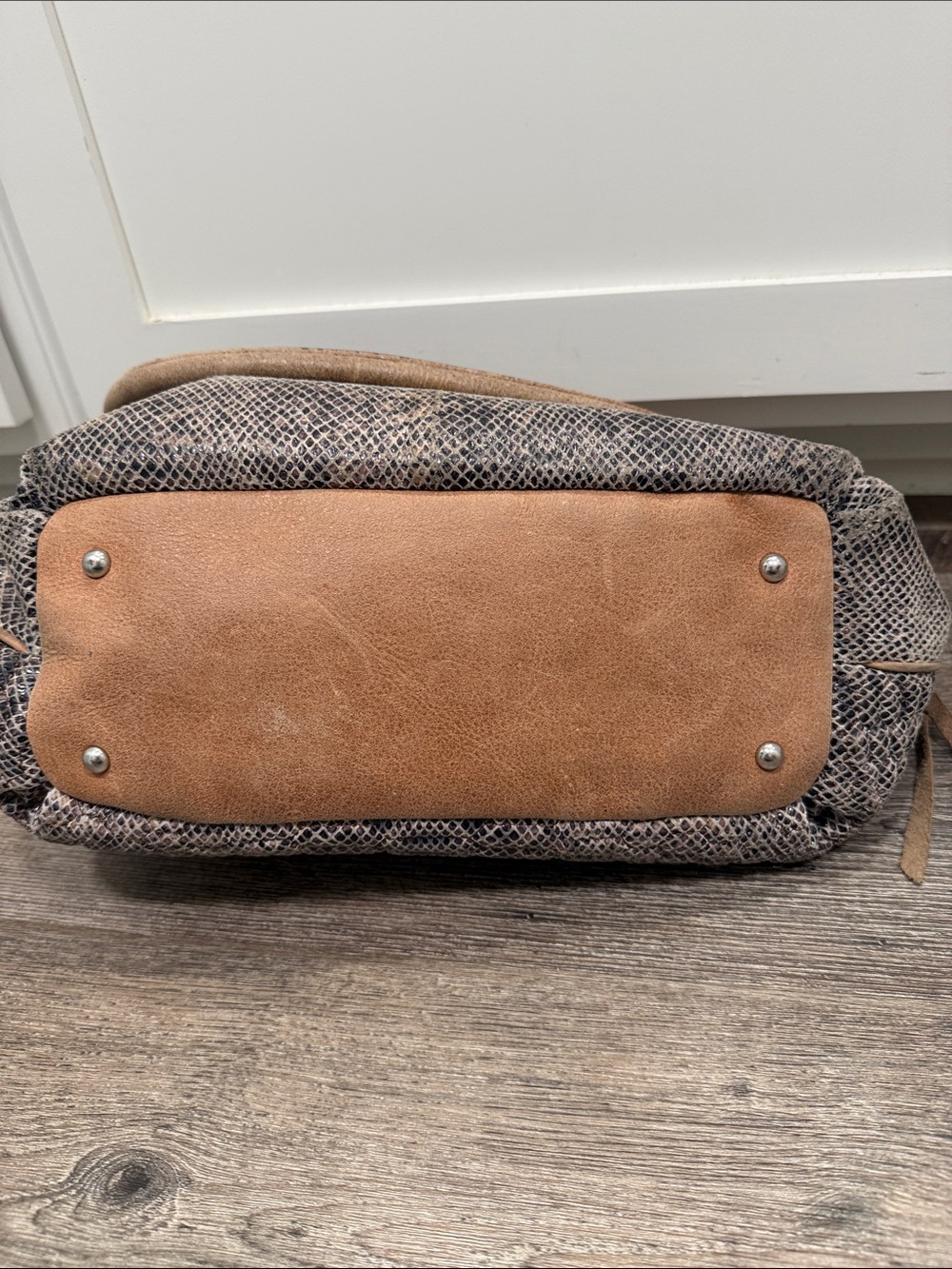 Aimee Kestenberg Kiley Quilted Vintage Leather Shopper - Picture 6 of 11